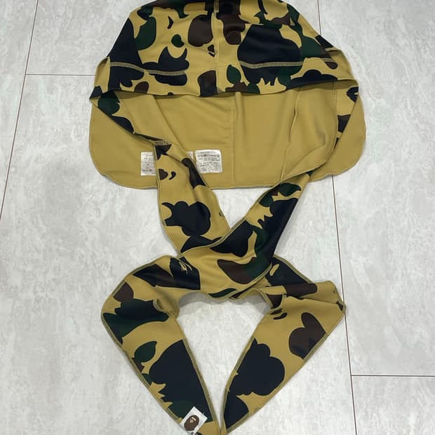 베이프(A BATHING APE) 1ST 카모 황계 듀랙 (Durag)
