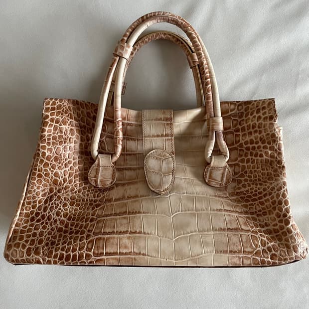 Michiamo Japan Crocodile shoulder bag