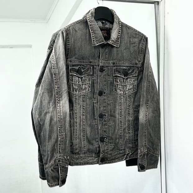 Shane Jeans 흑청 데미지 데님 자켓