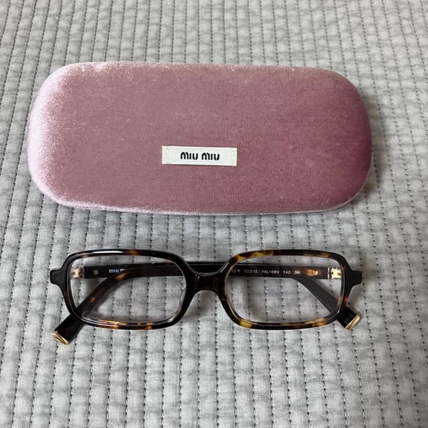 미우미우 리가드 선글라스 