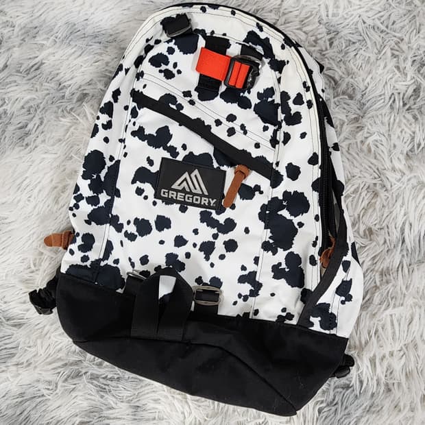그레고리 미니 백팩 달마시안  패턴