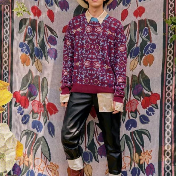 아크네스튜디오 플로럴 패턴 니트