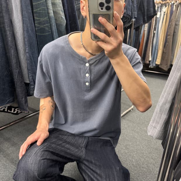XL) CROSS & STITCH 헨리넥 빈티지 반팔티셔츠