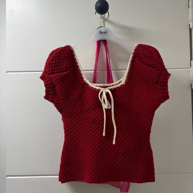 시눈 퍼프 하프 니트 탑