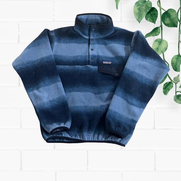 18FW 파타고니아 클래식 신칠라 스냅-티 플리스 풀오버 네이비그라데이션