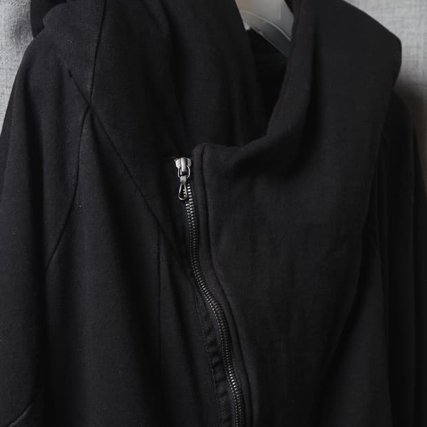 Julius 14fw 사선 코팅 후디