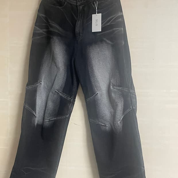 [S]비엘알 엠보스드 웨이브 워싱 데님