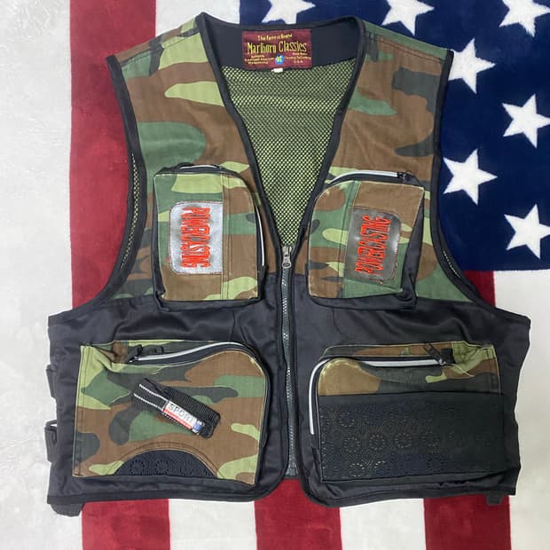 말보루 클래식 카모조끼