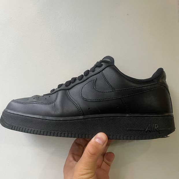 나이키 에어포스 블랙 275