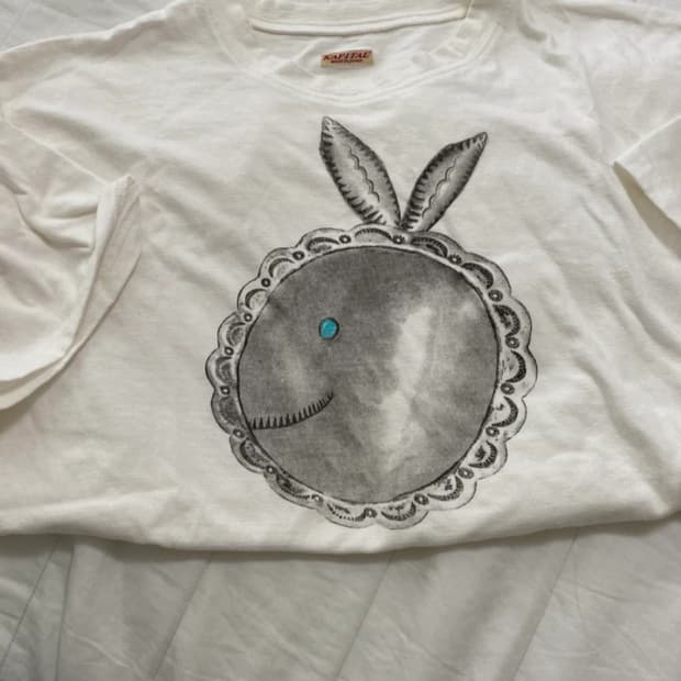 캐피탈 반팔 티셔츠