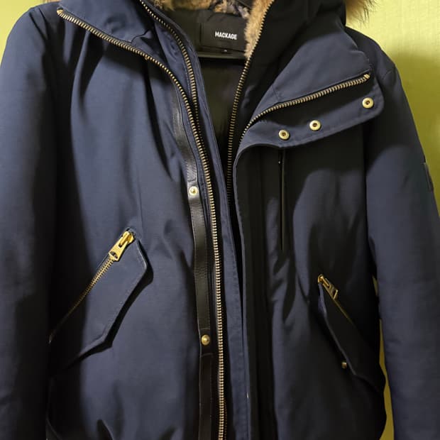 괴물퍼 맥케이지 딕슨 네이비