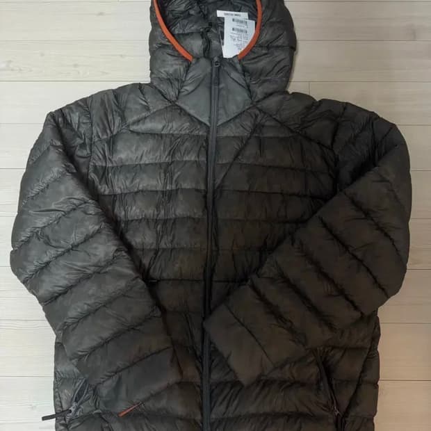 (새상품) 시에라디자인 뮤어 구스다운 경량패딩 차콜(XL)