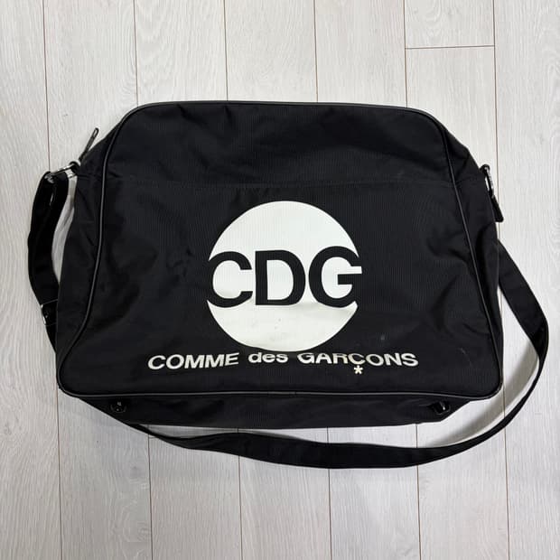 꼼데가르송 CDG 크로스백