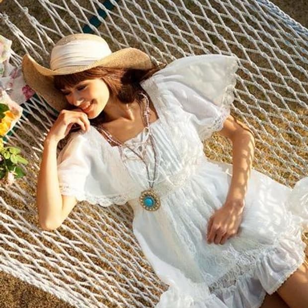 리즈리사 초고전템 히메갸루 오프화이트 원피스