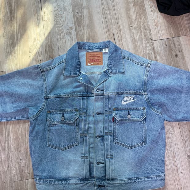 리바이스 나이키 콜라보 데님 자켓