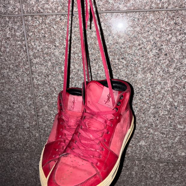 Yves Saint Laurent hightop 입생로랑 하이탑
