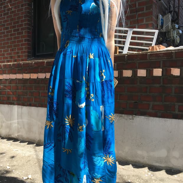 딥 블루 웨이브 롱 원피스