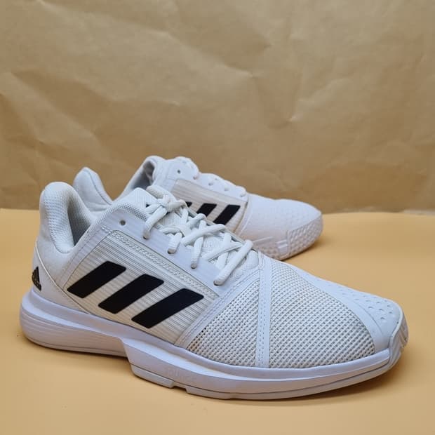 아디다스 코트잼 바운스 테니스화270