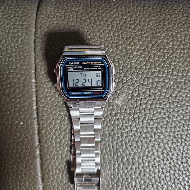 카시오 a158w  시계