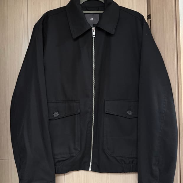 H&M 블랙 집업 자켓