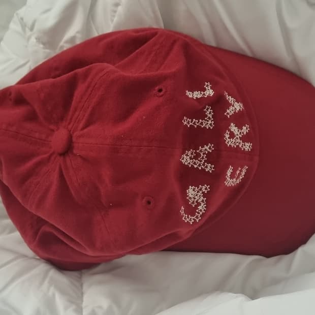 1011갤러리 모자