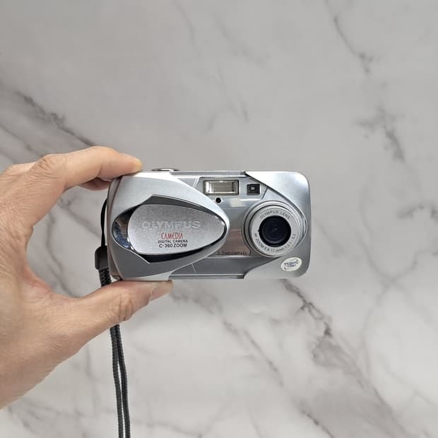 레트로 감성! 올림푸스 Camedia C-360 zoom 디카