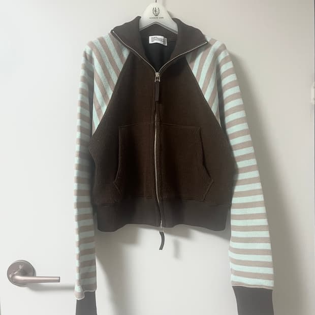 파르티멘토우먼 투웨이 스트라이프 니트 집업