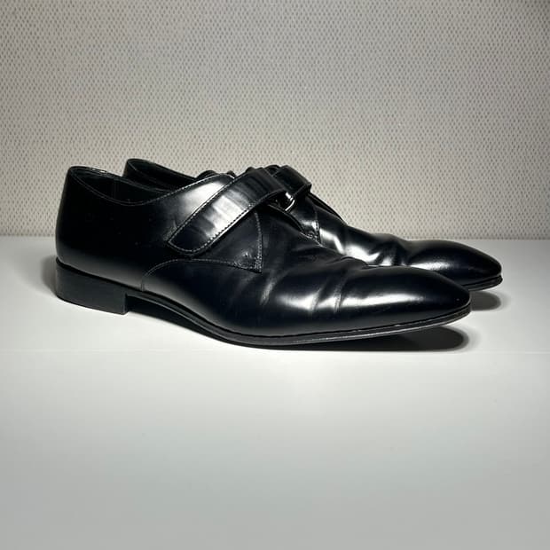 프라다 벨크로 로퍼