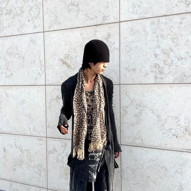 15. Leopard kitsch scarf 2.5