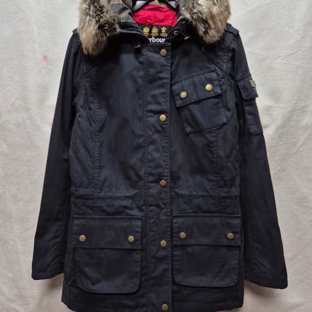 바버 인터네셔널 후드퍼 자켓 슬림핏