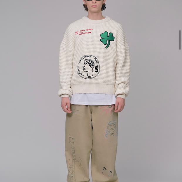 에스티유 X 행크 엠브로더리 와플 니트 크림