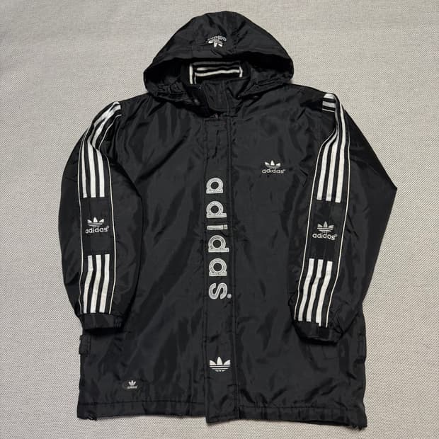 아디다스 올드스쿨 빅로고 바람막이 자켓