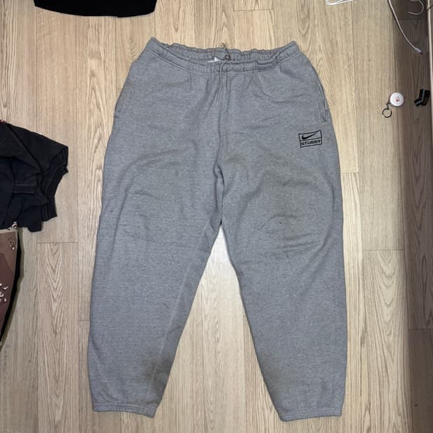 나이키 스투시 NRG 스웻팬츠 그레이