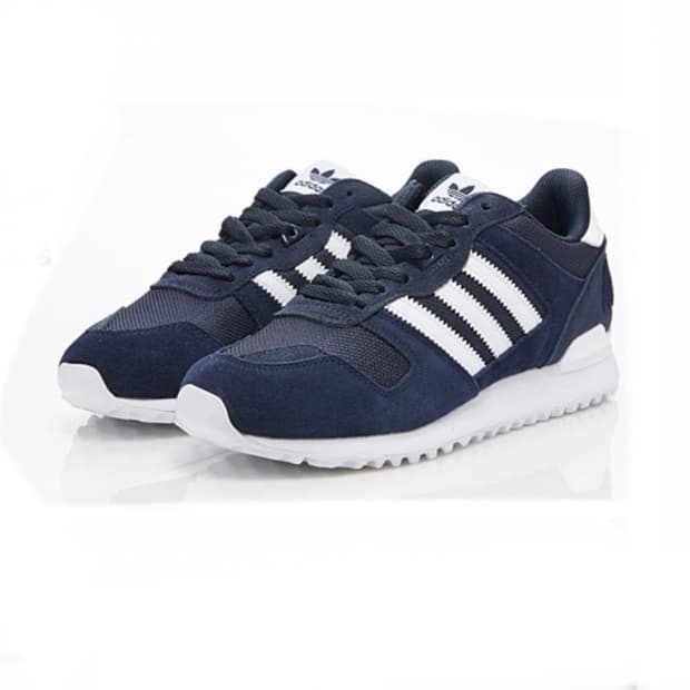 260) 아디다스 zx700 스니커즈 운동화