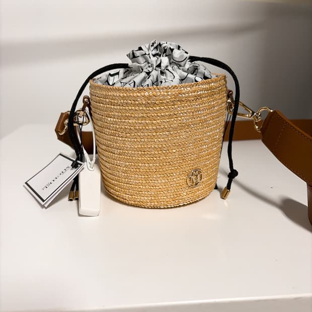 (정품/새상품) 메종 미쉘 여성 내추럴 라피아 미니 버킷백