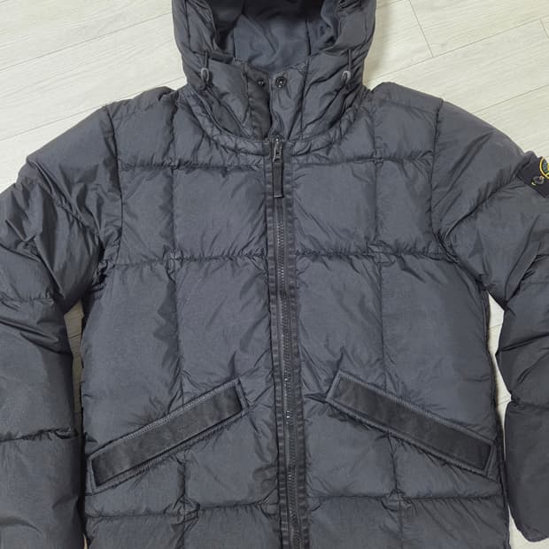 스톤아일랜드 19fw 클링클립스 패딩