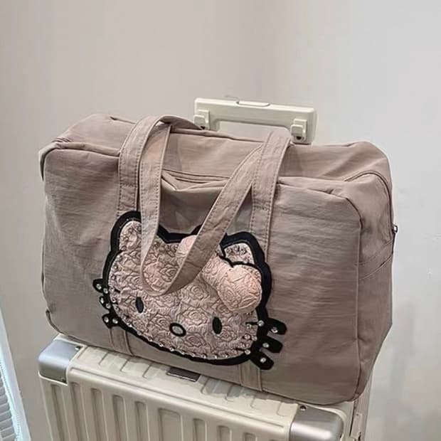 헬로키티 큐빅 핑크 더플백 갸루