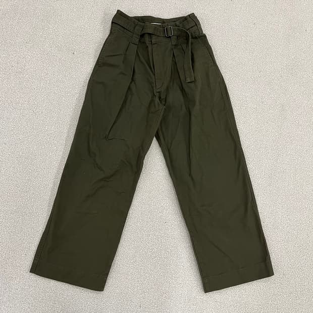 [64] 유니클로 벨티드 카펜터 와이드 치노팬츠 면바지 0106M1