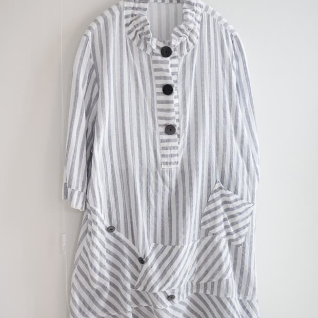 Across stripe frill-collar tunic blouse