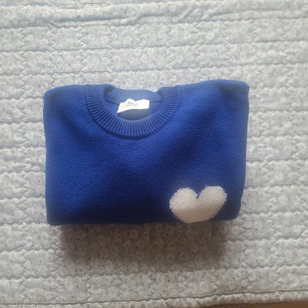 아미 빅하트 니트 로얄블루 m