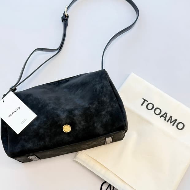 투아모 스웨이드 박스백