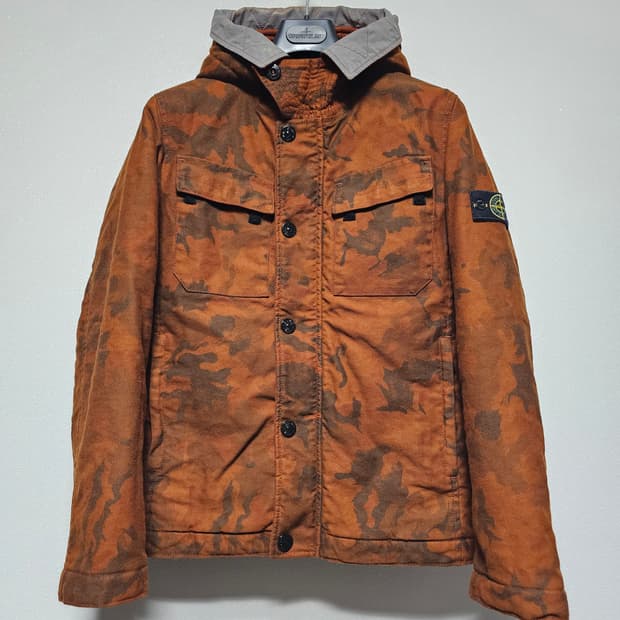 스톤아일랜드 주니어 리플렉티브 카모플라쥬 패딩