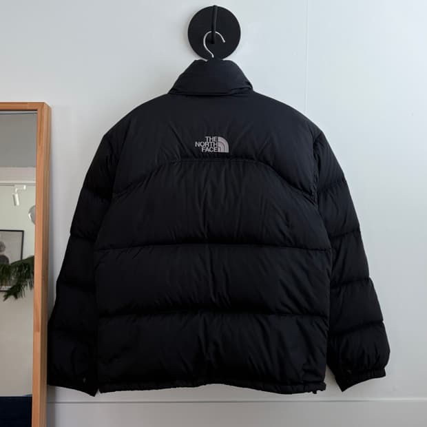 노스페이스 백로고 눕시 700