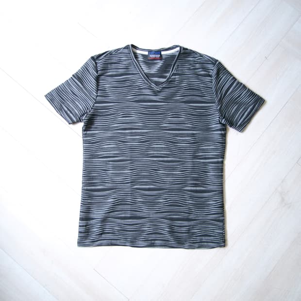 [NICOLE CUUB FOR MEN] wave v neck tee