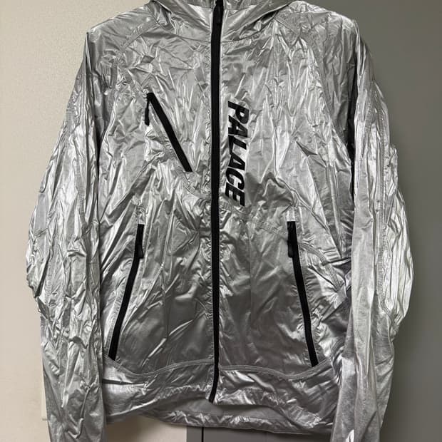 팔라스 윈드브레이커