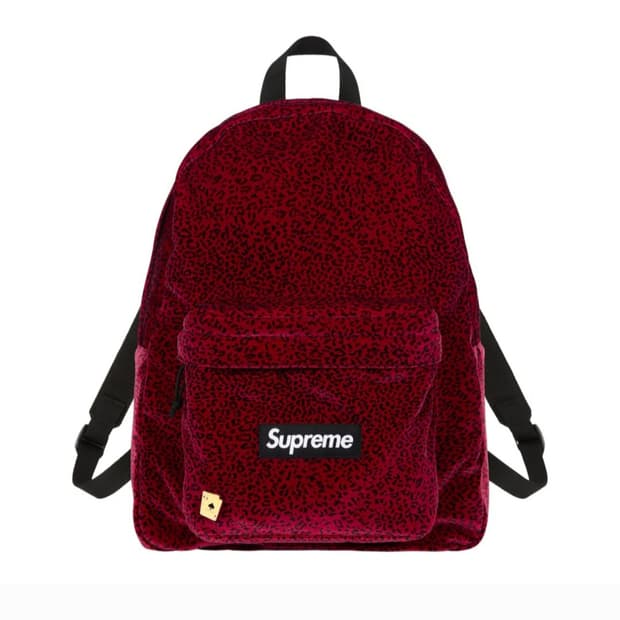 슈프림 백팩 