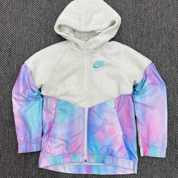 나이키 홀로그램 뽀글이 점퍼
