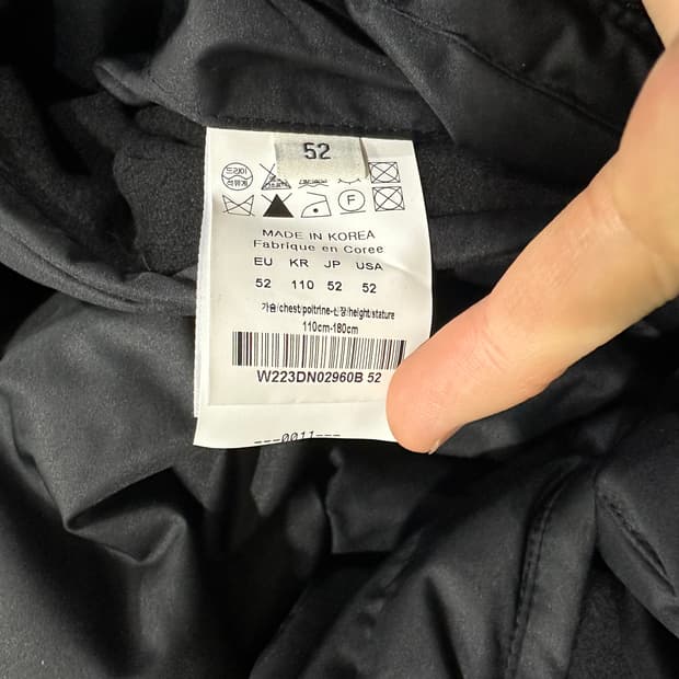 우영미 하이넥 다운 점퍼 블랙 W223DN02960B 새제품 52사이즈