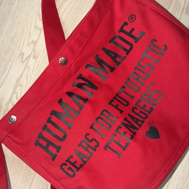 휴먼메이드 레드 크로스백 