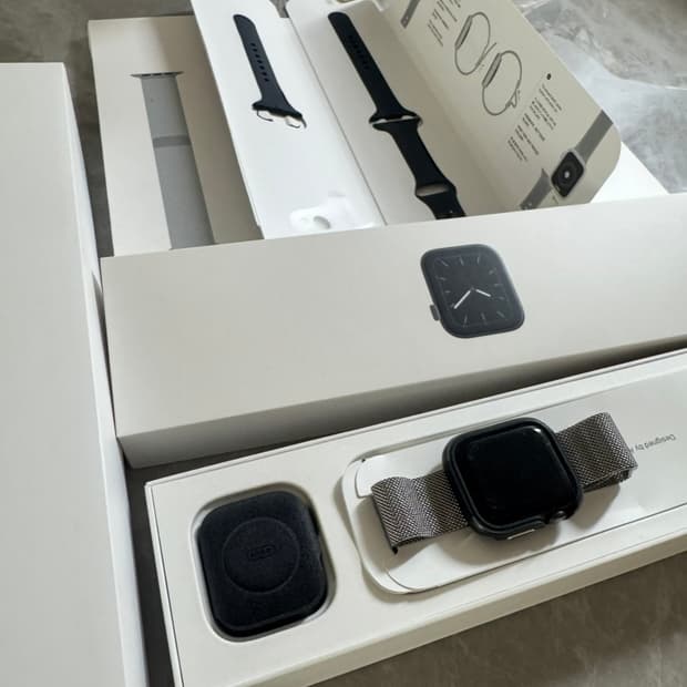 애플워치5 40mm 스테인리스 스틸 밀레니즈 루프